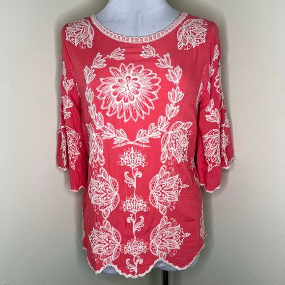 BUNDLE OF 2 Solitaire Top MEDIUM Embroidered Pink Blue Crewneck Scalloped Boho - Picture 11 of 11